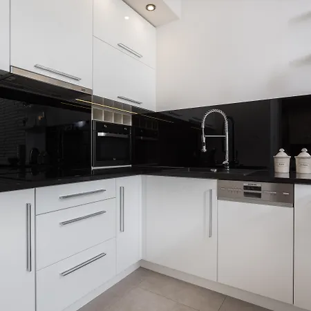 Inpoint Apartahotel Cracovia