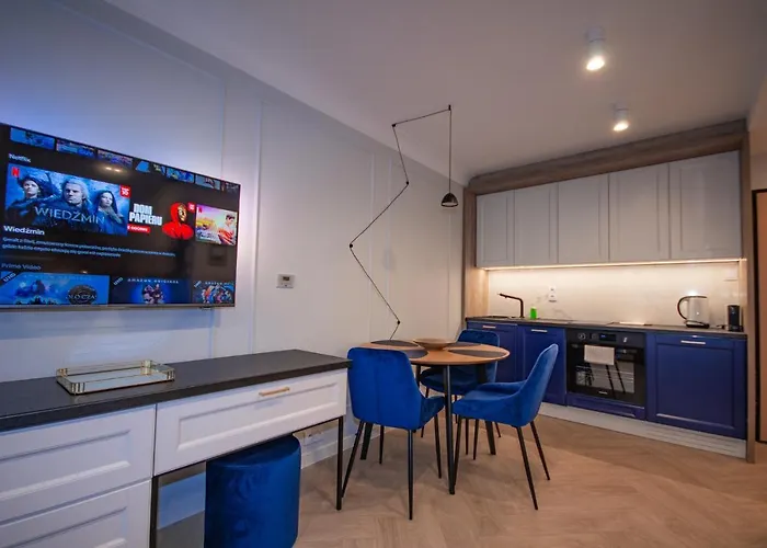 Inpoint Smart Apartments 4*