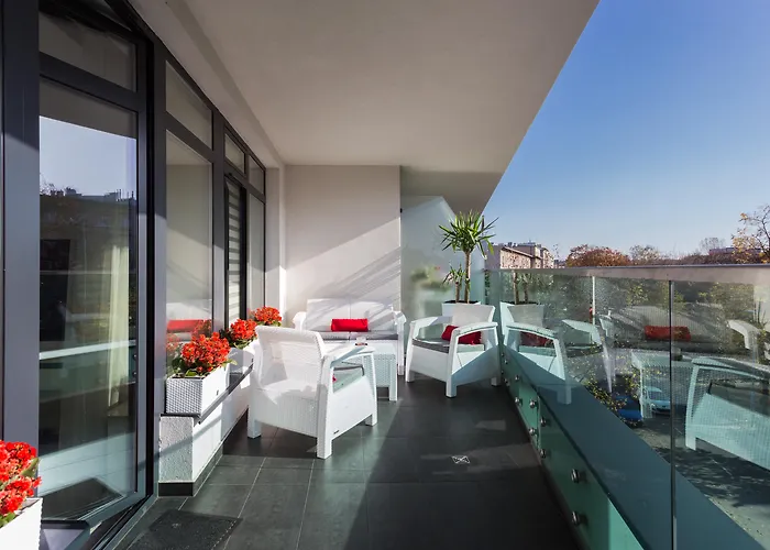 Inpoint Smart Apartments מלון דירות קרקוב