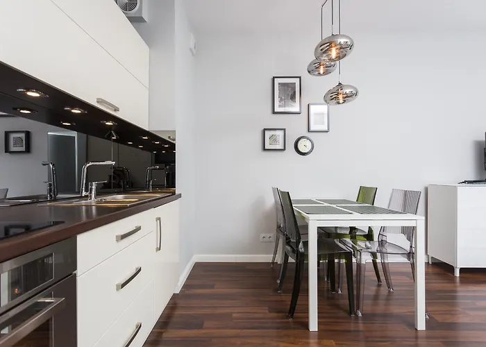 מלון דירות Inpoint Smart Apartments קרקוב