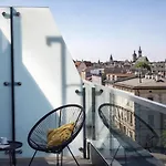 Inpoint Smart Aparthotel Krakov