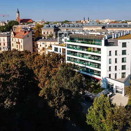 Hotel apartamentowy Inpoint 4*