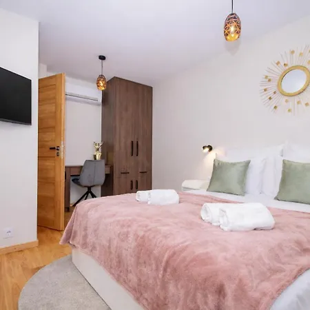 Aparthotel Inpoint Smart 4*