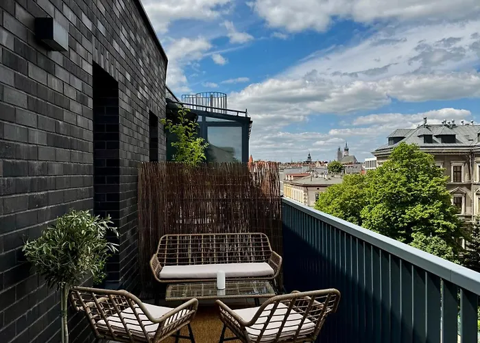 Inpoint Aparthotel 4*