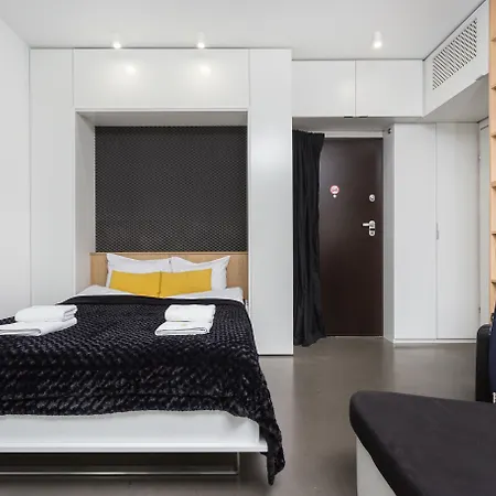 Aparthotel Inpoint With Parking Available